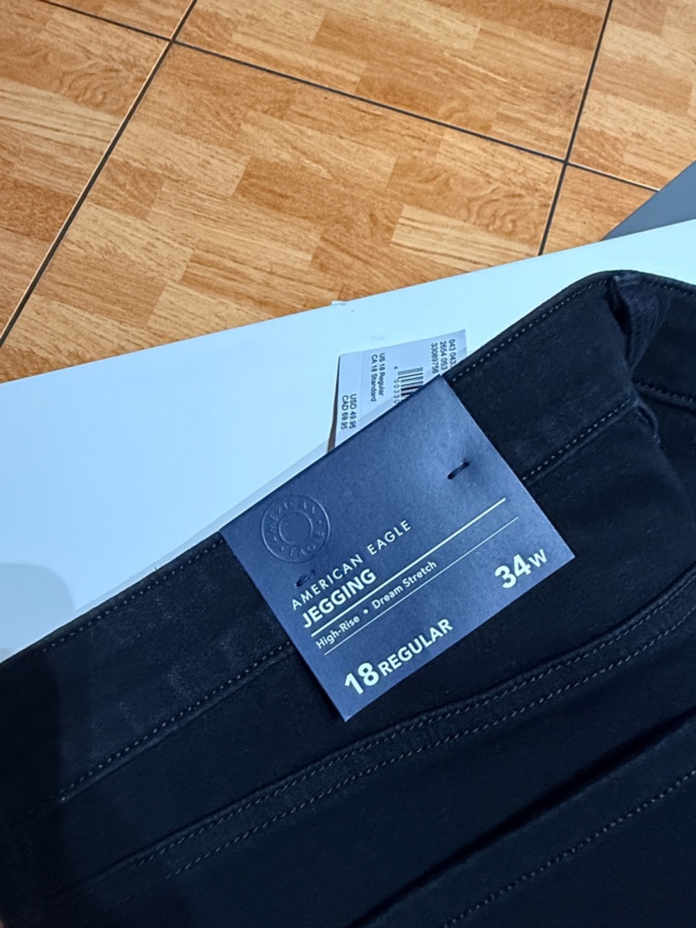 American Eagle Outfitters Black High-Rise Skinny Jeans - size 18 - Picture 4 of 8